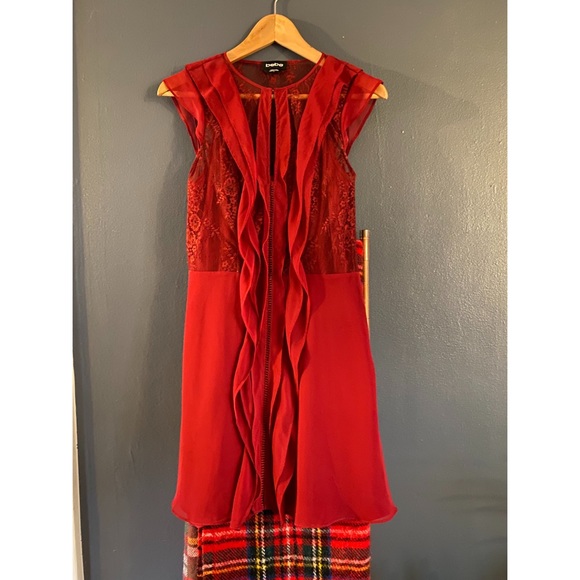 Red Bebe Lace and Chiffon Dress - Picture 1 of 3